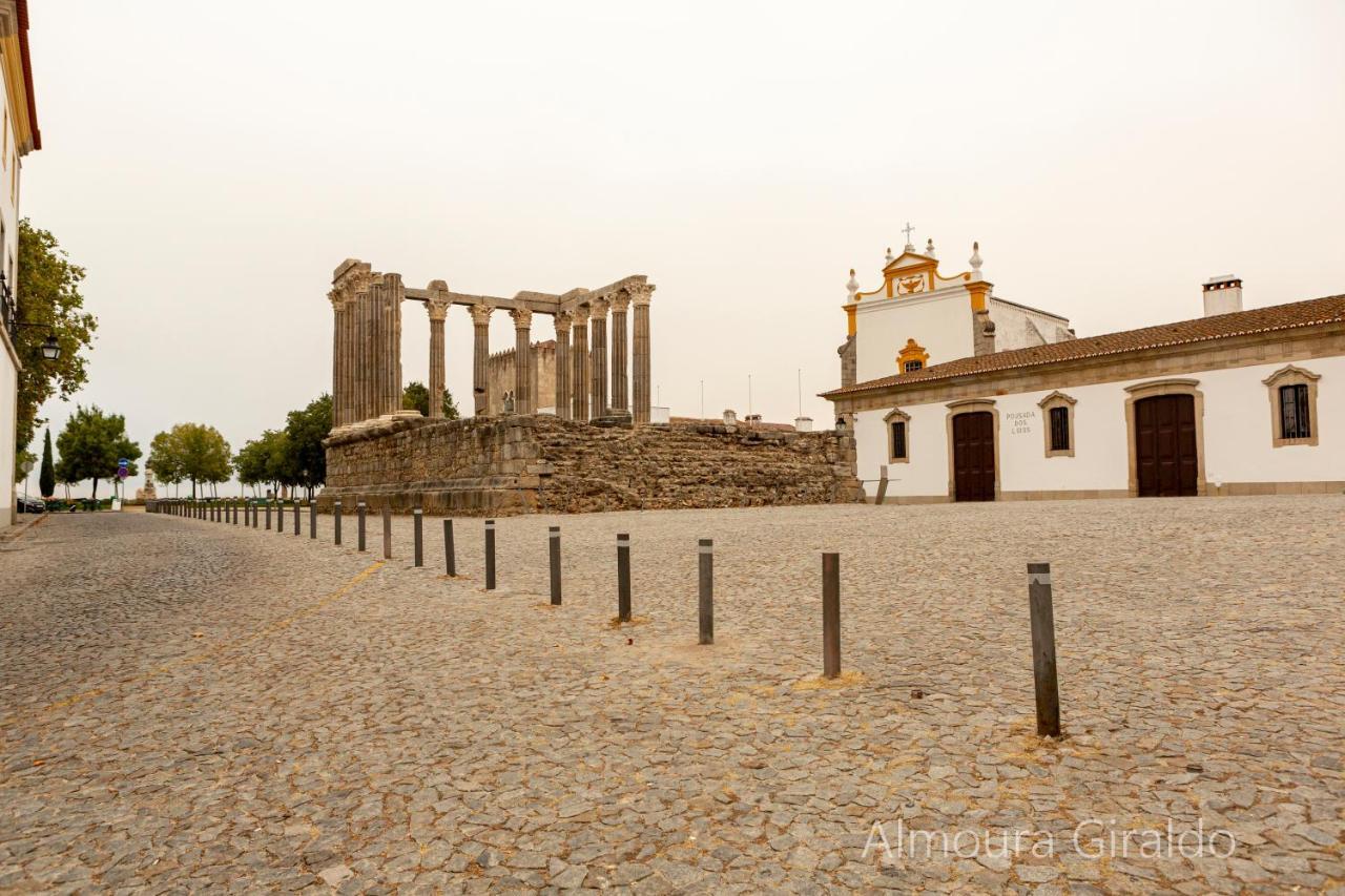 דירות אבורה Almoura Giraldo Centro Historico מראה חיצוני תמונה